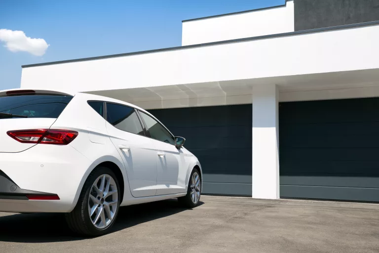 Garagentor Sektionaltor Bad Teinach-Zavelstein