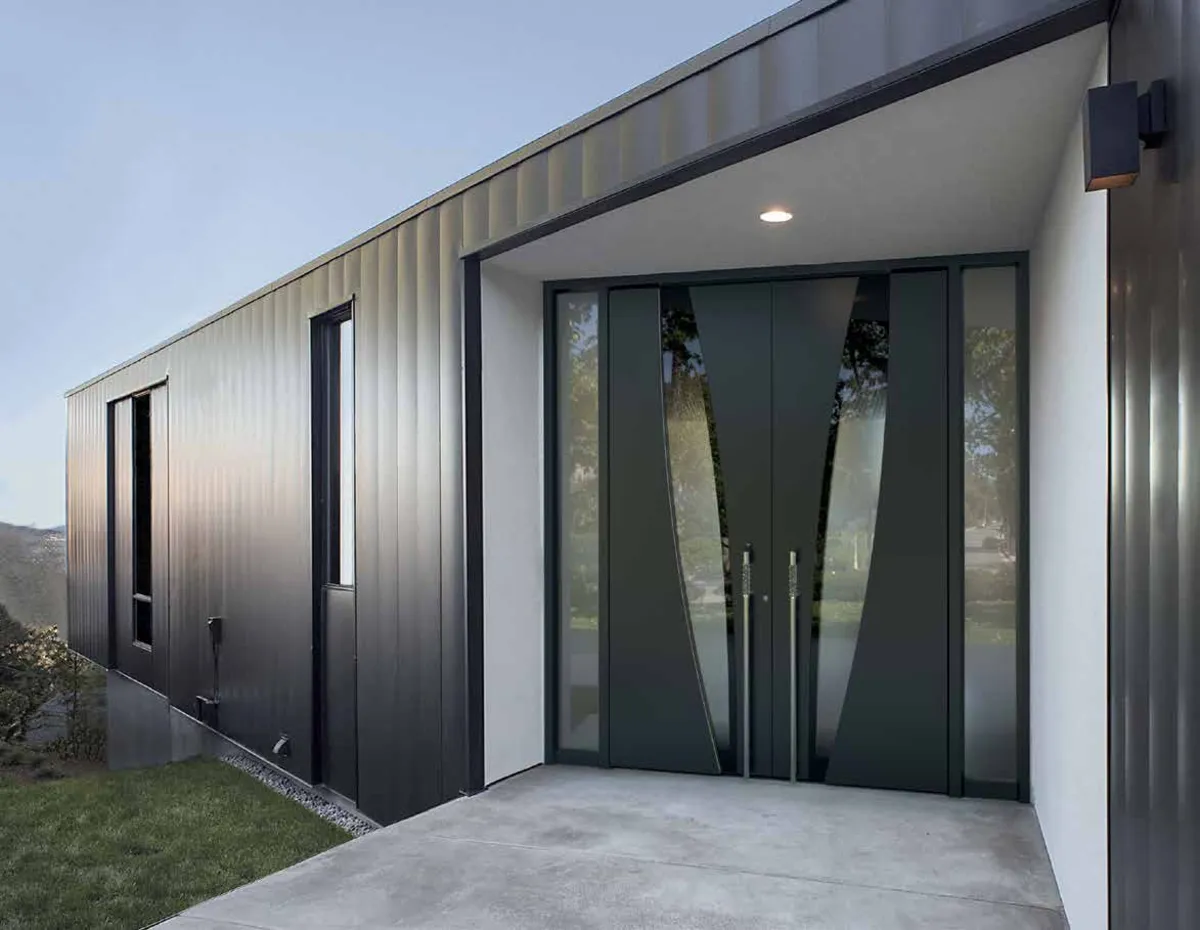 Pirnar Ultimum Doppeltür mit V-Glaseinsätzen in Jettingen