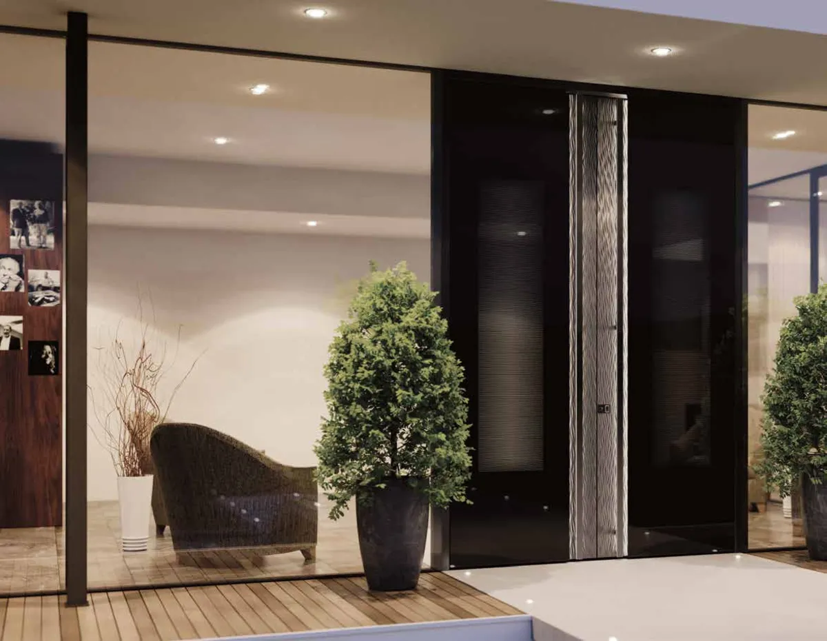 Pirnar Ultimum Glastür mit Terrasse in Neubulach