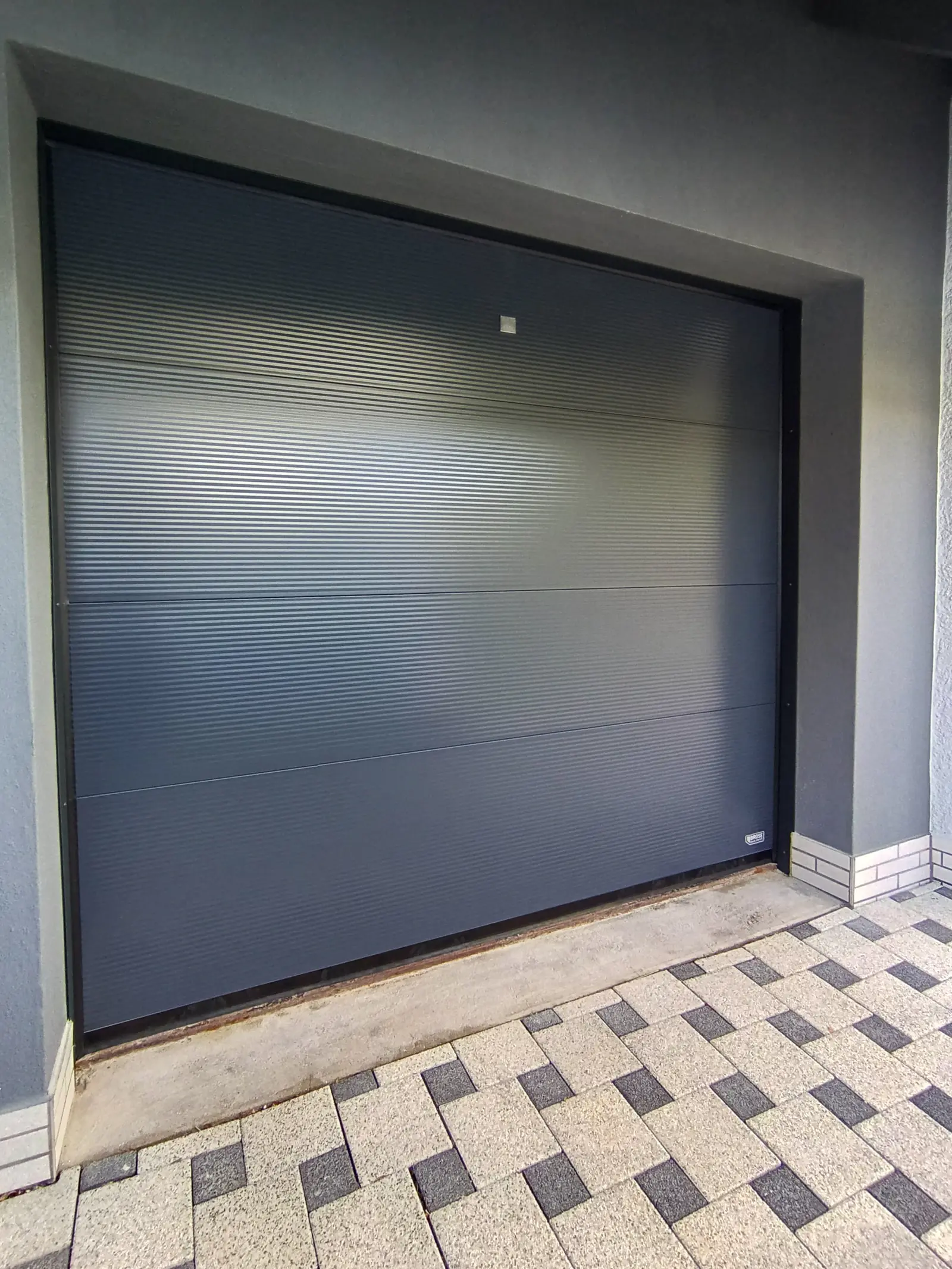 Garagen-Sektionaltore Referenz 13