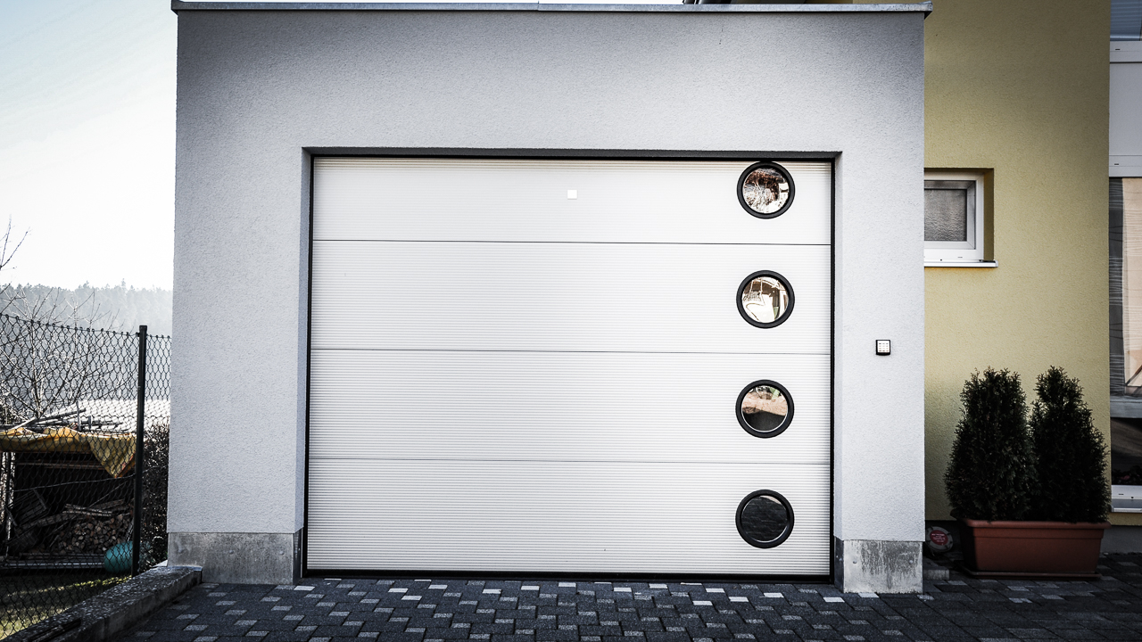Garagen-Sektionaltore Referenz 4